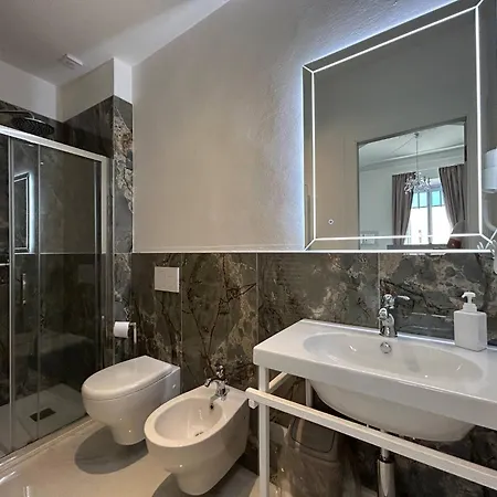 Allegra With Jacuzzi Viareggio