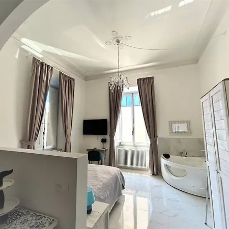 Allegra With Jacuzzi Apartman